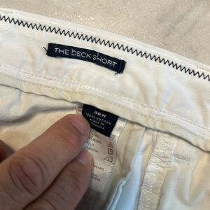 Nautica Men’s White Shorts 36 x 8”